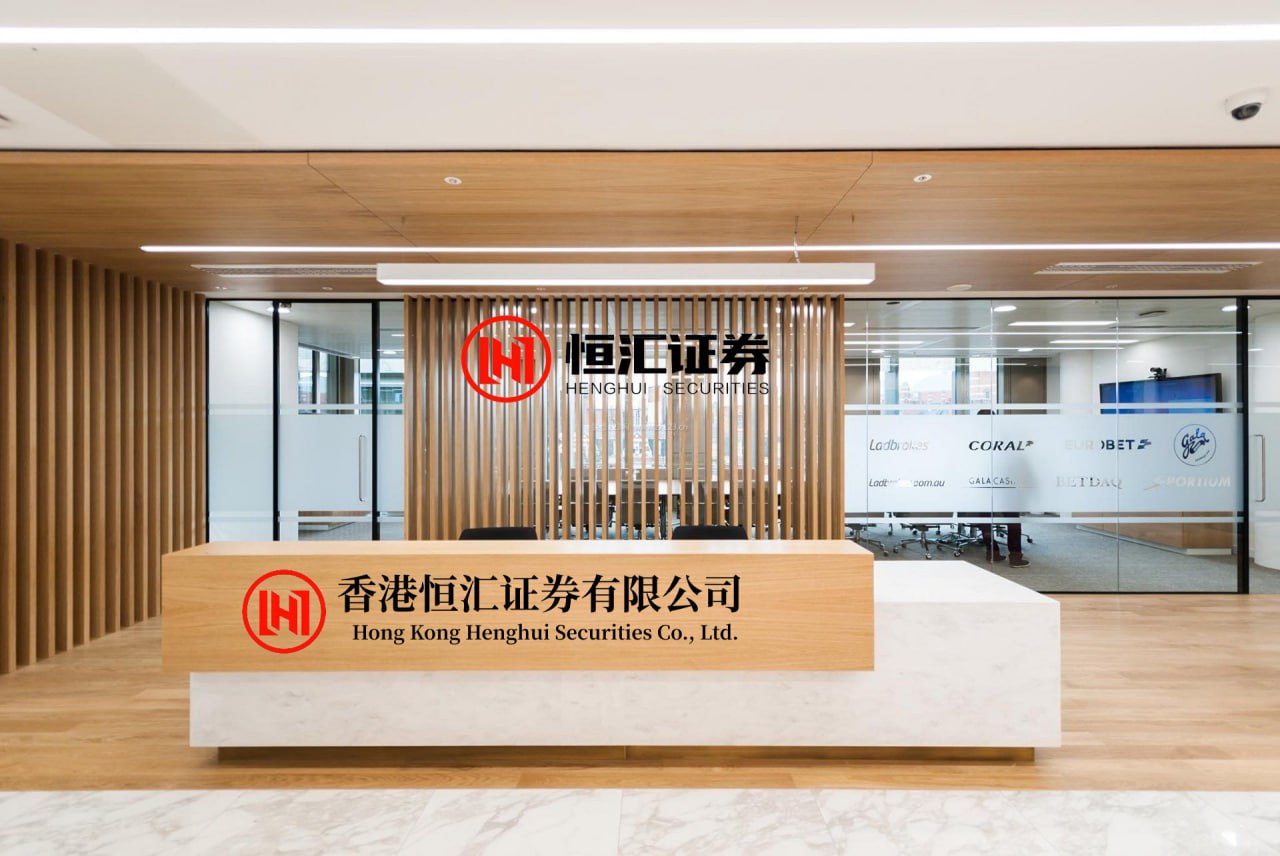 聚点股 哈塞特炮轰近期呼吁加息的美联储官员